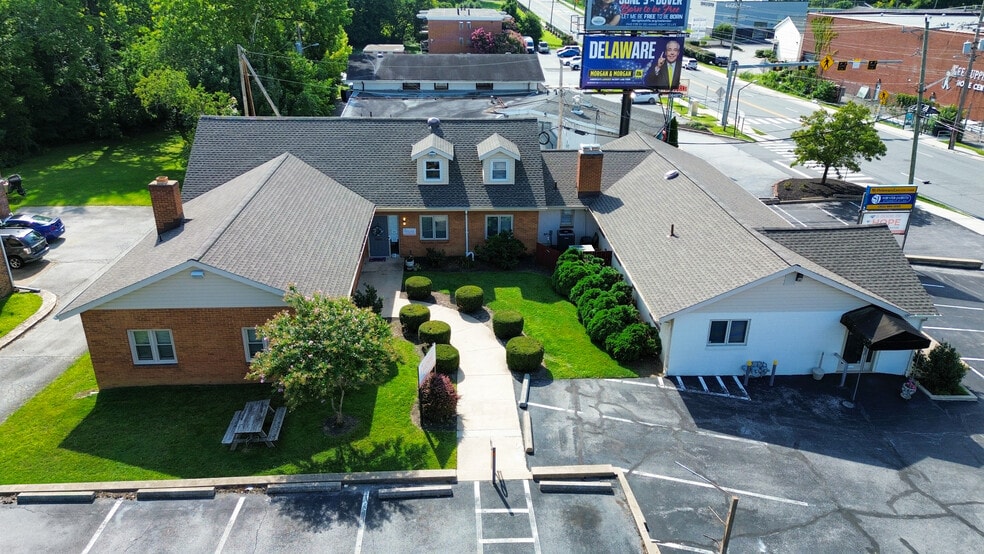 More Photos Of 3407 Lancaster Pike, Wilmington Office For Sale