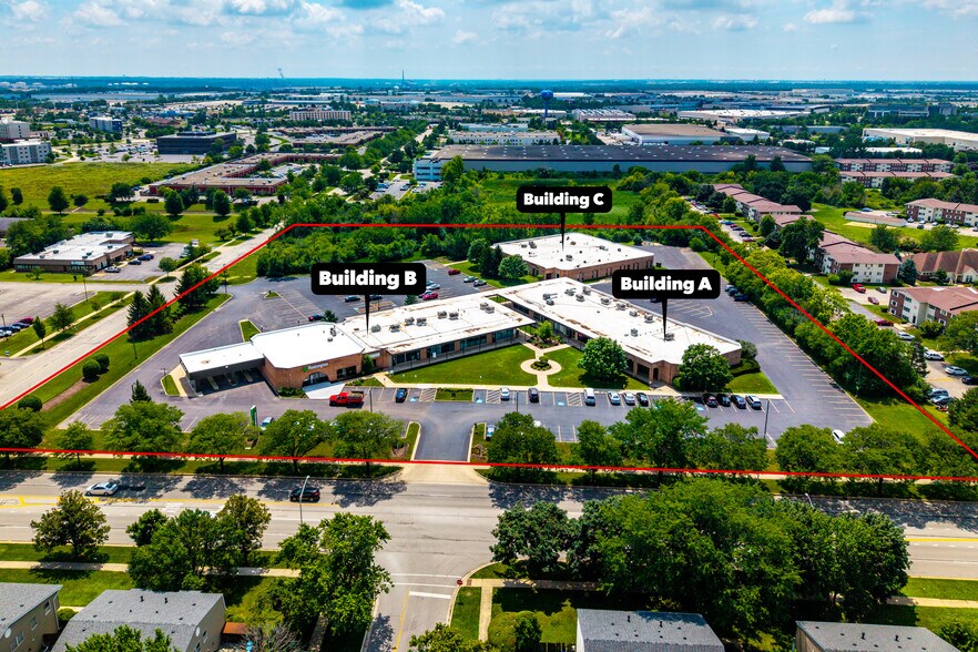 More Photos Of 391 Quadrangle Dr, Bolingbrook Office For Sale