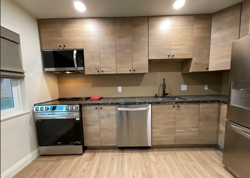 More Photos Of 3034-3042 Newell St, San Diego Apartments For Sale
