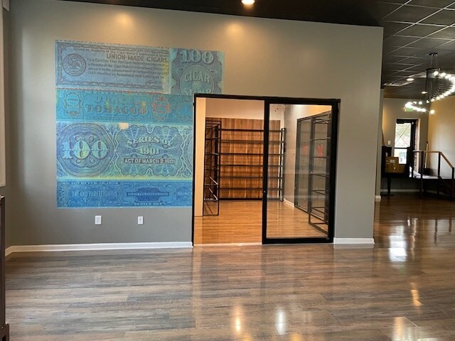 More Photos Of 190 W Main Ave, Gastonia Bar For Lease