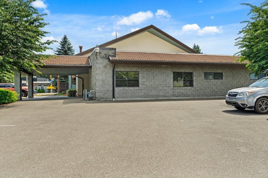 More Photos Of 2029 Ware St, Abbotsford Religious Facility For Sale