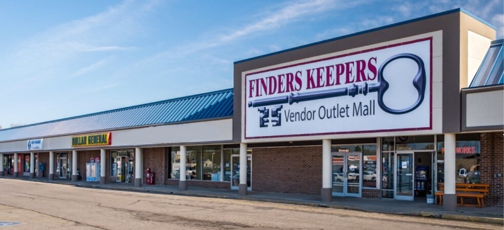 More Photos Of 1500 W Broadway St, Princeton Unknown For Lease