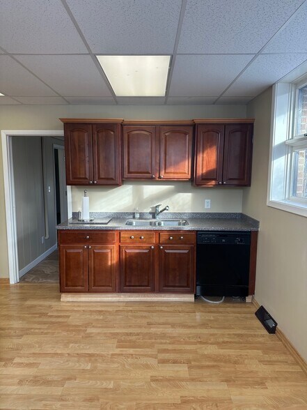 More Photos Of 2081 Kensington Ave, Buffalo Office For Sale