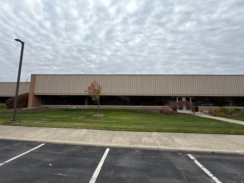 More Photos Of 11114-11158 James St, Zeeland Warehouse For Sale