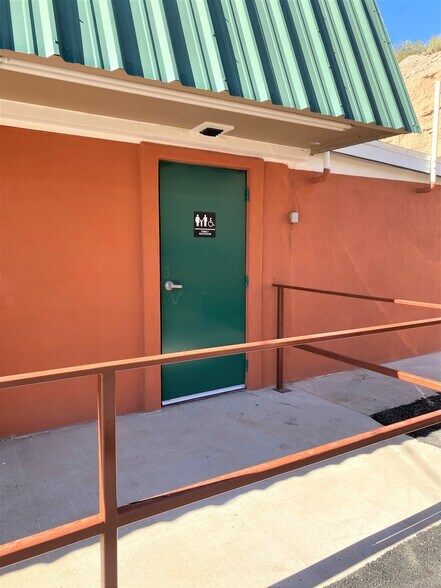 More Photos Of 719 Main St, Truth Or Consequences Restaurant For Sale