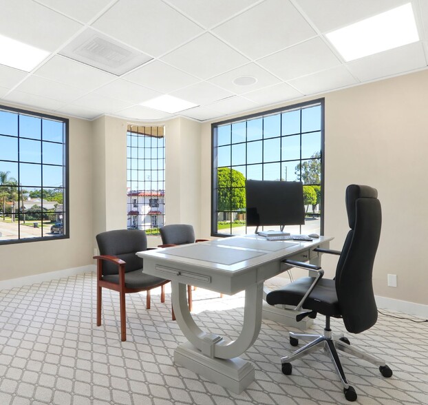 More Photos Of 729-750 E Chapman Ave, Orange Office Residential For Sale