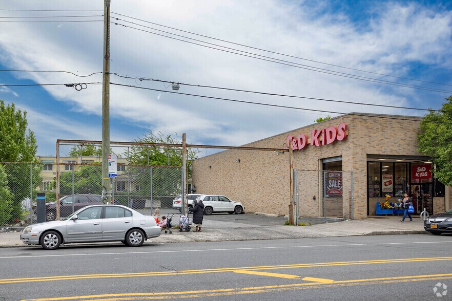 More Photos Of 3460 Nostrand Ave, Brooklyn Freestanding For Lease