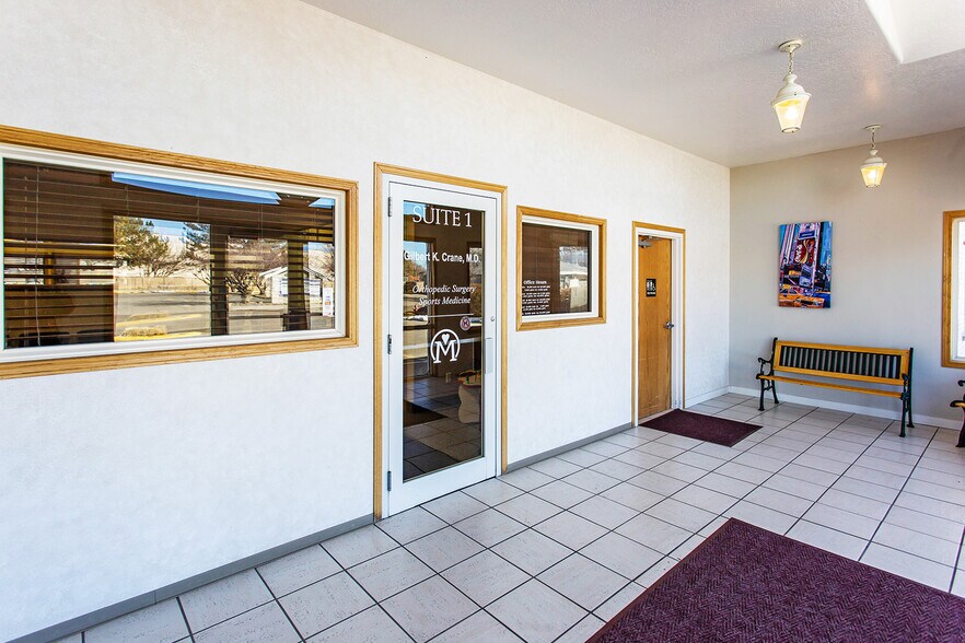 More Photos Of 1263 Bennett Ave, Burley Medical For Sale