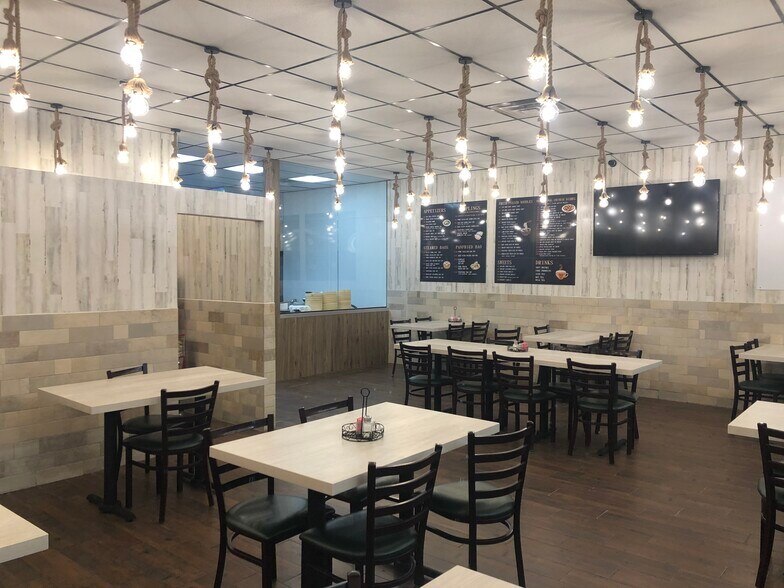 More Photos Of 14010-14020 Horizon Blvd, El Paso Unknown For Lease