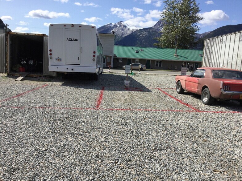 More Photos Of Broadway @ 300-304 7th Ave, Skagway Storefront Retail Residential For Sale