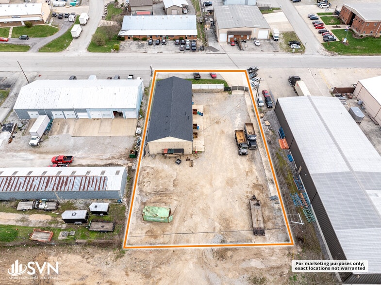 More Photos Of 220 Industry Pky, Nicholasville Warehouse For Sale