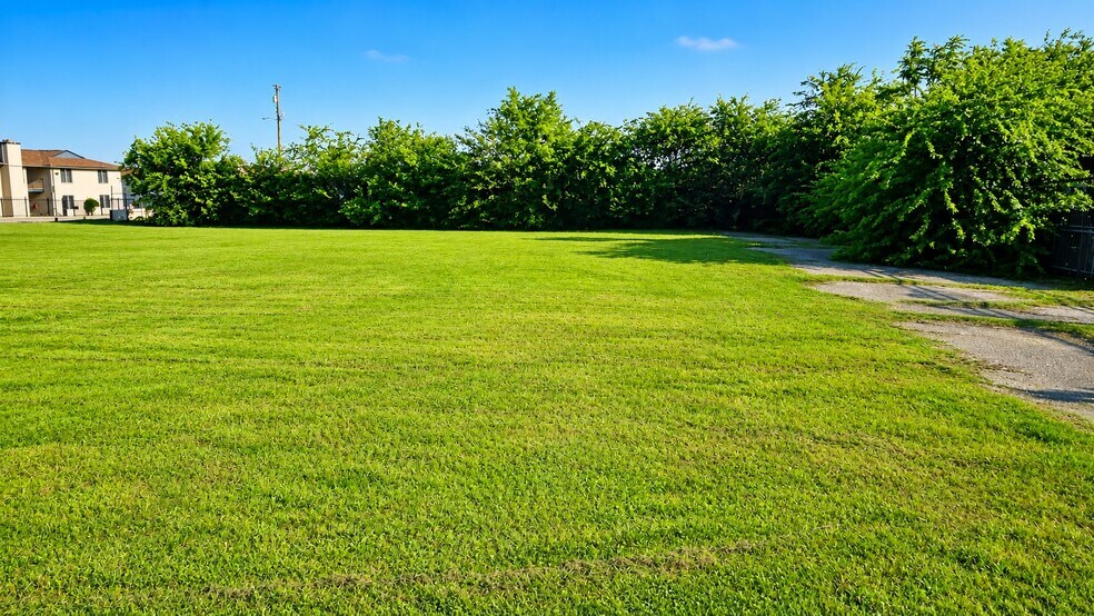 More Photos Of 3641 Tyler St, Dallas Land For Sale