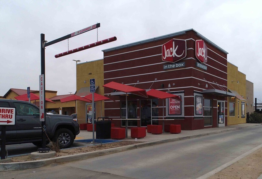 More Photos Of 2086 Service Rd, Thermal Fast Food For Sale