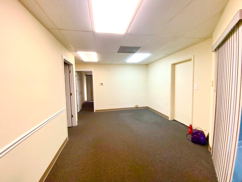 More Photos Of 1200 N Central Ave, Kissimmee Office For Lease