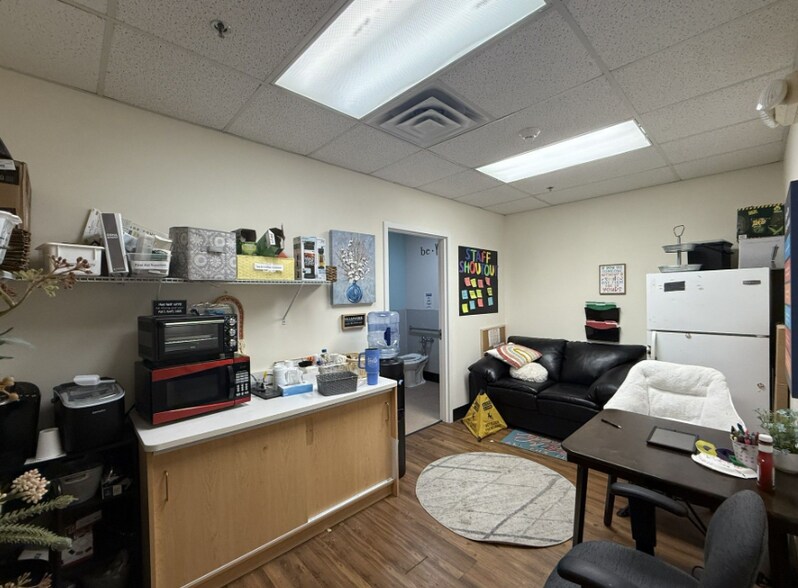 More Photos Of 615 Fishers Run, Victor Office For Sale