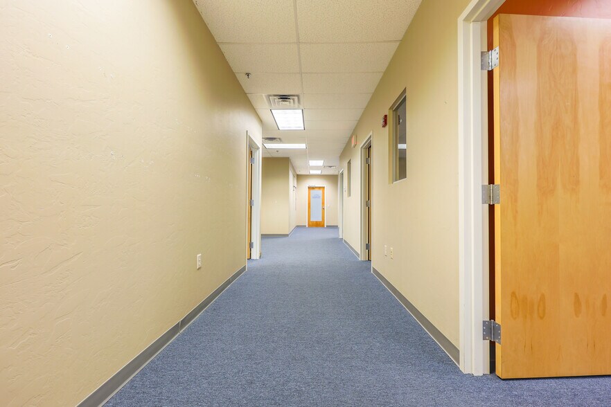 More Photos Of 500 N Garden Ave, Sierra Vista Office For Lease