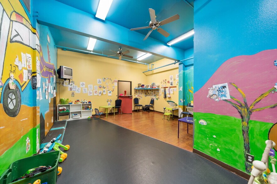 More Photos Of 12155 Palm Dr, Desert Hot Springs Health Club For Sale