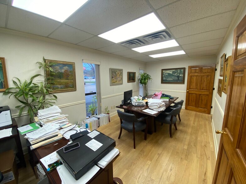 More Photos Of 106 Office Park Dr, Brandon Office For Sale
