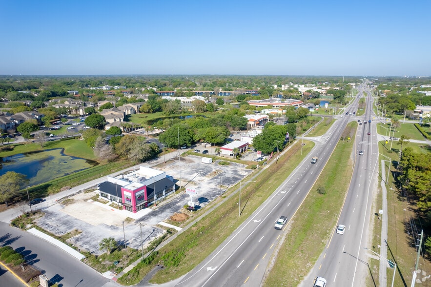 More Photos Of 5320 N Orange Blossom Trl, Orlando Restaurant For Sale