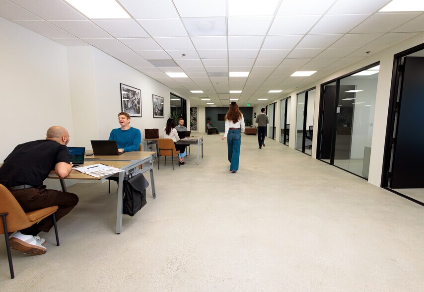 More Photos Of 1964 Westwood Blvd, Los Angeles Coworking Space