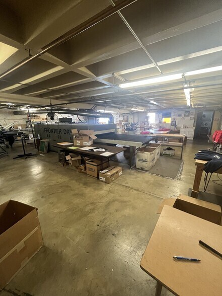 More Photos Of 130-134 N Madelia St, Spokane Manufacturing For Sale