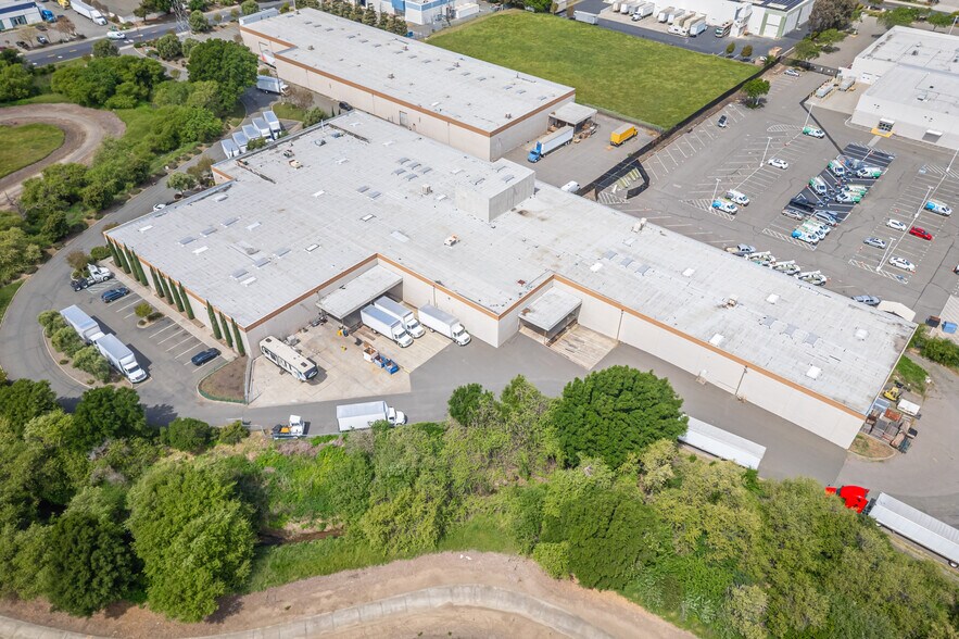 More Photos Of 490 Watt Dr, Fairfield Warehouse For Sale