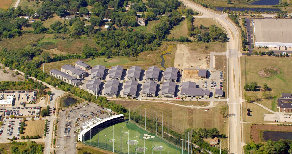 More Photos Of 2108-2260 Ferry Rd, Naperville Showroom For Sale