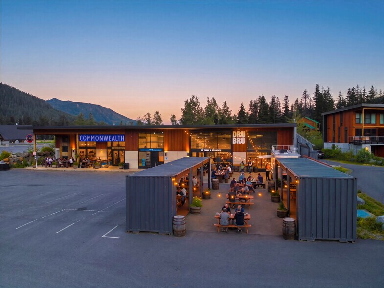 More Photos Of 10 Pass Life Way, Snoqualmie Pass Restaurant For Sale
