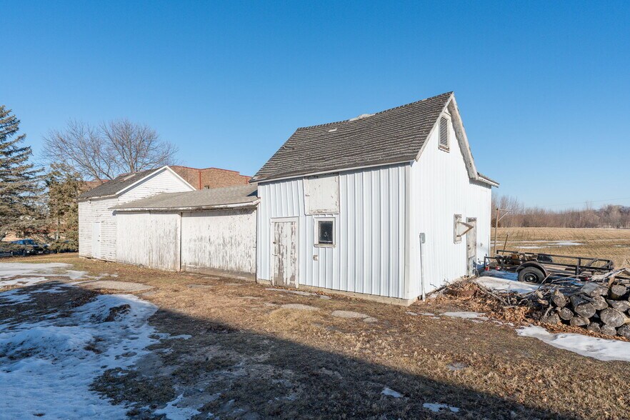 More Photos Of 200 E North St, Janesville Land For Sale