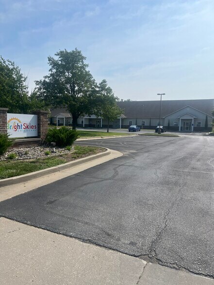 More Photos Of 109-127 Congress St, Belton Medical For Lease