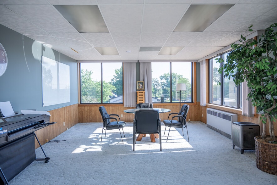 More Photos Of 129 E Bridge St, New Lisbon Bank For Sale