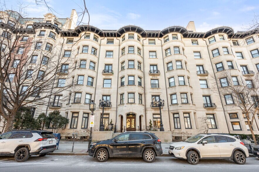 More Photos Of 400 Commonwealth Ave, Boston Medical For Sale