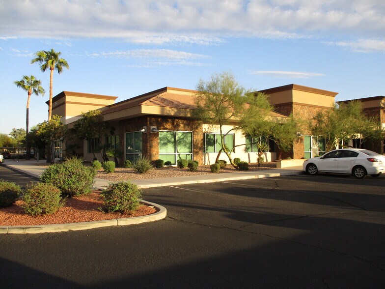 More Photos Of 333 N Dobson Rd, Chandler Office For Sale