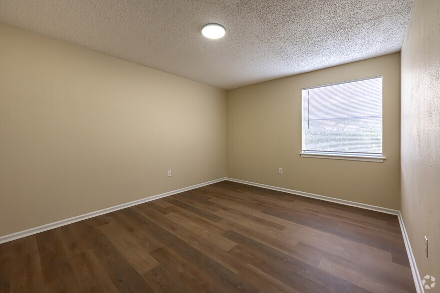 More Photos Of 4445 Alvin Dark Ave, Baton Rouge Apartments For Sale