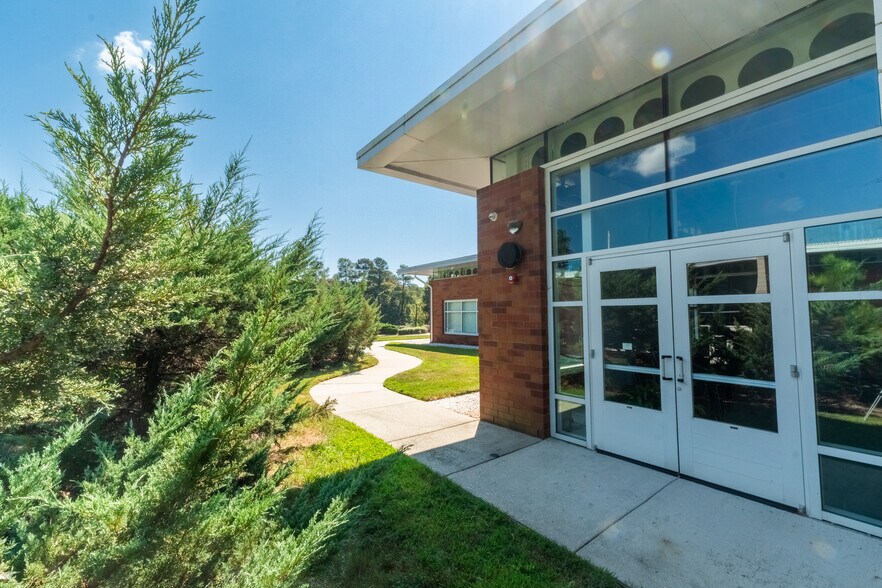 More Photos Of 5310 S Alston Ave, Durham Religious Facility For Sale