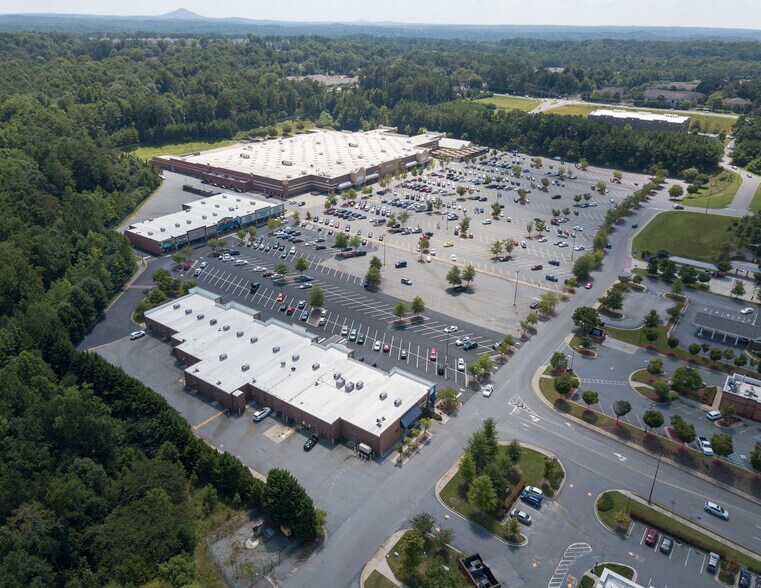 More Photos Of 12184 Highway 92, Woodstock Unknown For Lease