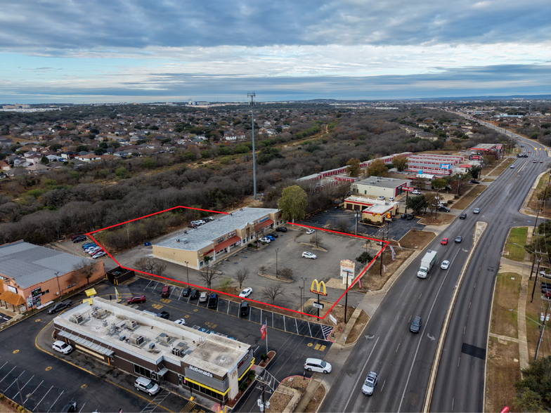 More Photos Of 9262 Culebra Rd, San Antonio Storefront Retail Office For Lease