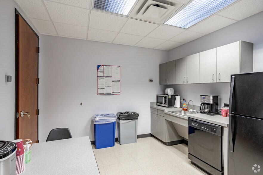 Photo of 24th Floor Ste 2420