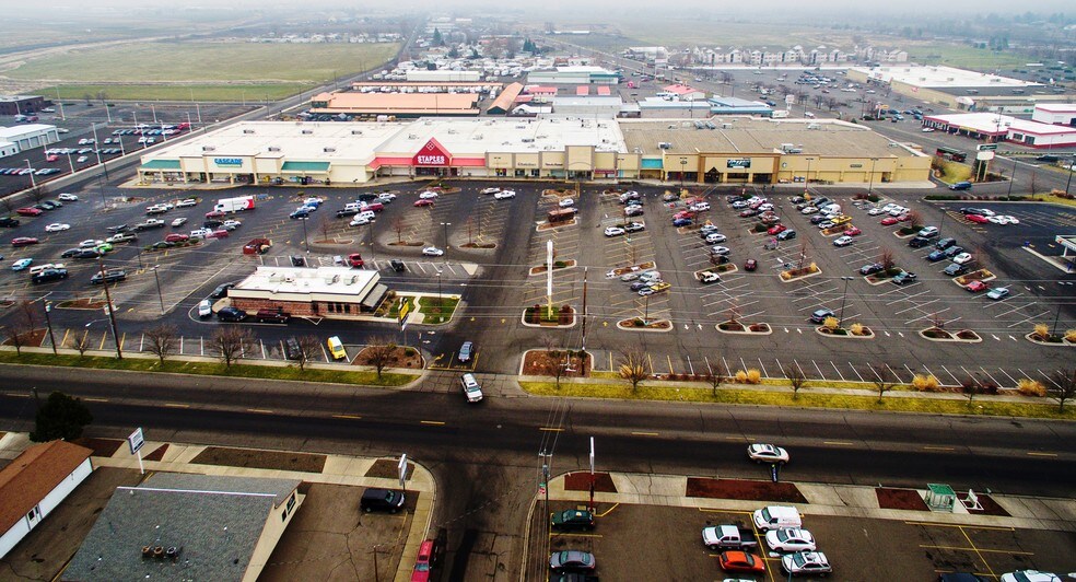 More Photos Of 420 N Wilbur Ave, Walla Walla General Retail For Sale