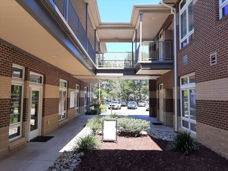 More Photos Of 1709 Legion Rd, Chapel Hill Coworking Space