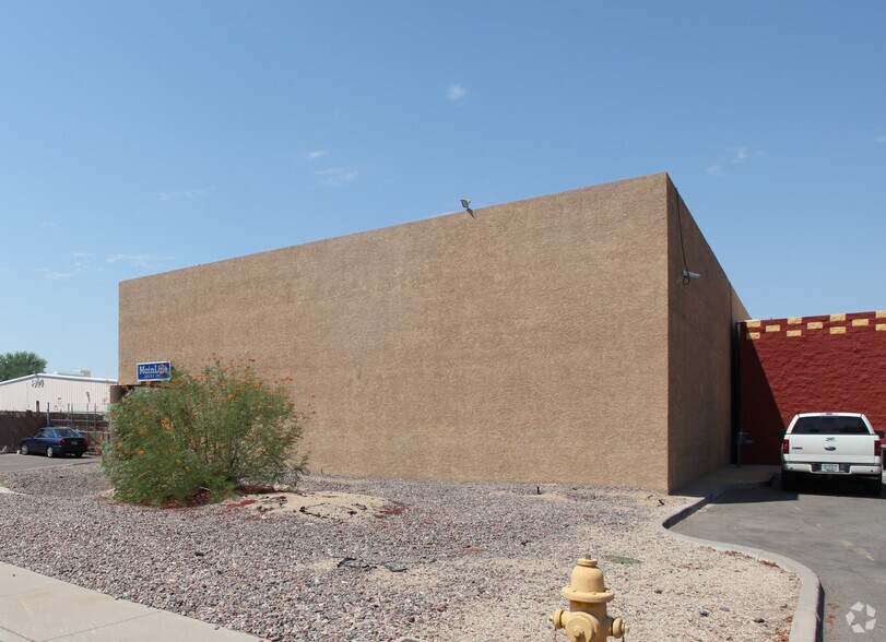 More Photos Of 4640 S 36th St, Phoenix Manufacturing For Lease