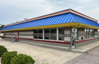 More Photos Of 1922 S Broadway St, New Ulm Fast Food For Sale