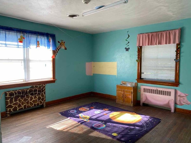 More Photos Of 1020 George Washington Hwy N, Chesapeake Daycare Center For Lease