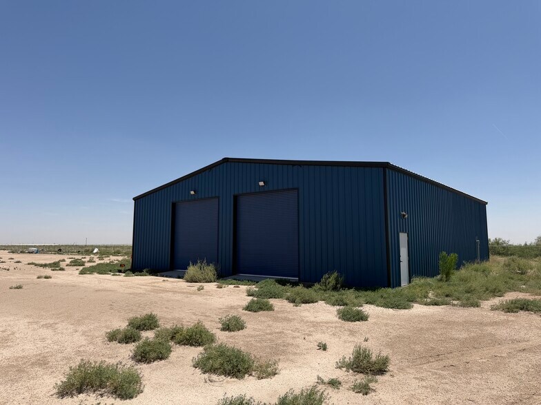 Primary Photo Of 260 County Road 118, Pecos Warehouse For Lease
