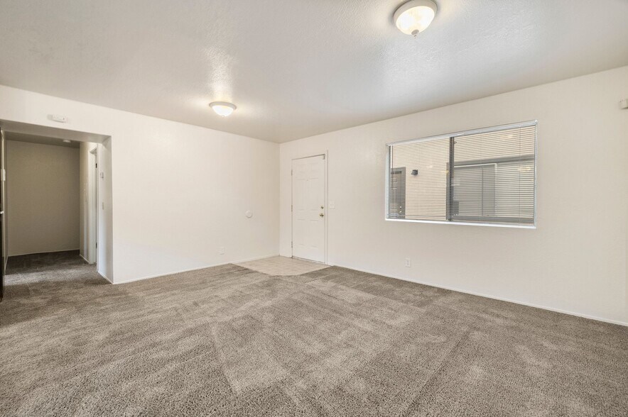 More Photos Of 642 W 1st Ave, Chico Apartments For Sale