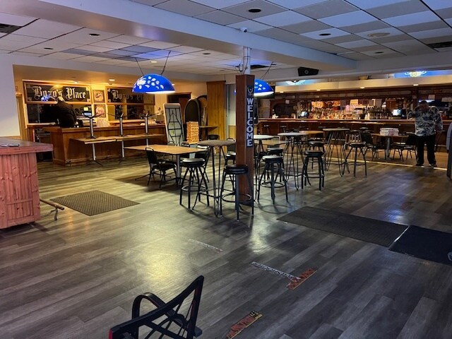 More Photos Of 124 1st Ave W, Shakopee Bar For Sale