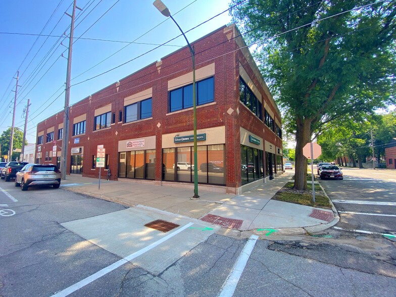 More Photos Of 202 1st St SE, Mason City Office For Lease