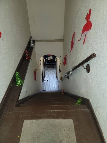 More Photos Of 6218 S Western Ave, Chicago Storefront Retail Residential For Sale