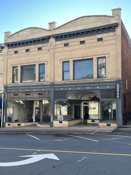 Primary Photo Of 121 N Main St, Salisbury Storefront Retail Office For Lease