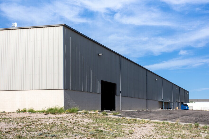More Photos Of 6630 S Memorial Pl, Tucson Warehouse For Lease